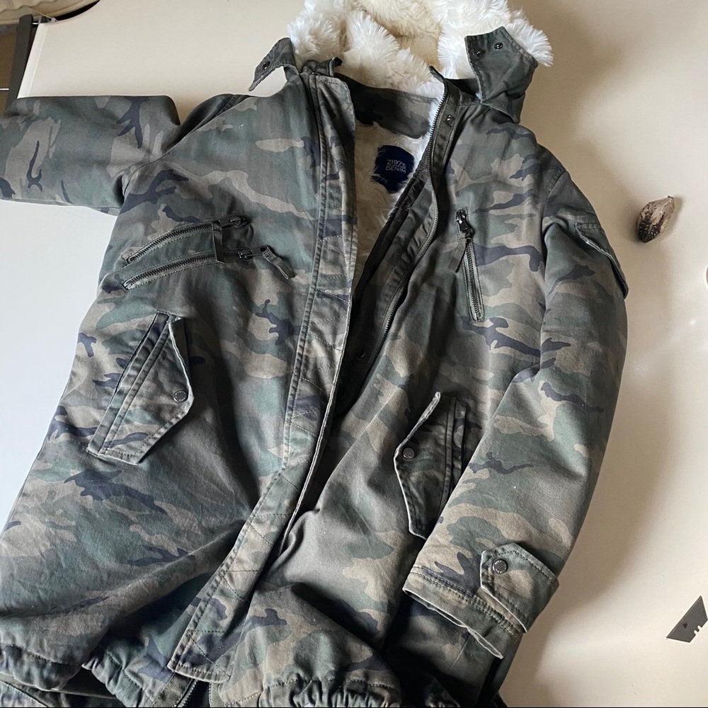 Zara camouflage coat - Picture 10 of 12